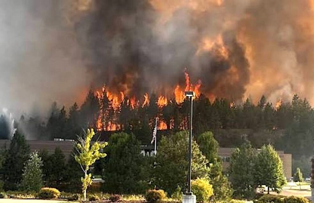 Washington Freemasons Continue Helping Families After Wildfires